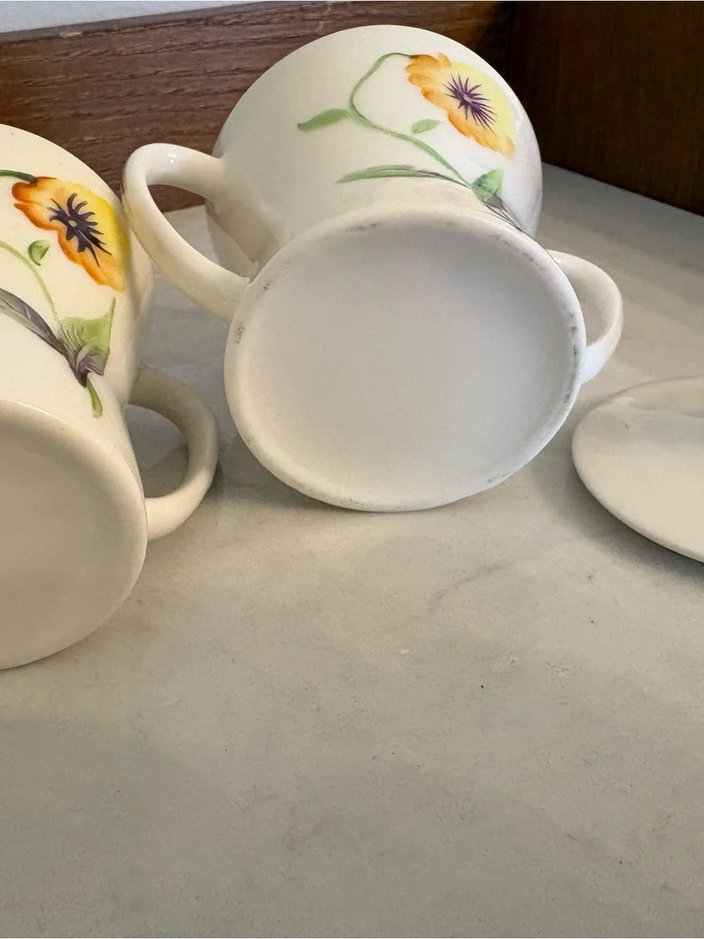 Enesco Vintage Miniature Sugar Bowl & Creamer Set. Floral design with Gold Trim